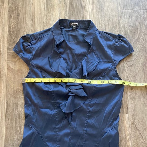 Express Elite Stretch Ruffle Blouse - Picture 9 of 10